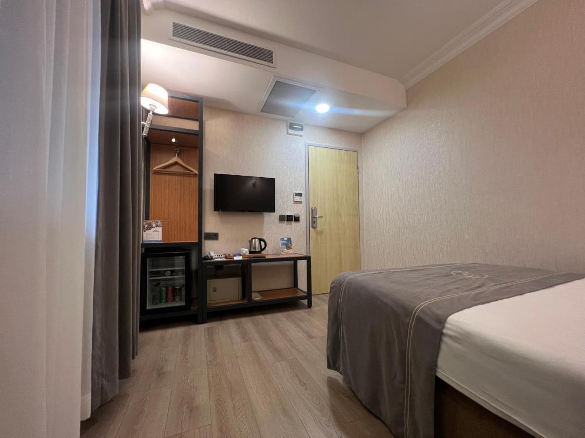 Fuar Hotel Стамбул Экстерьер фото